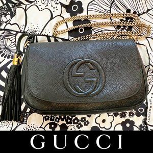 Authentic Gucci Pebbled Calfskin Soho Crossbody Bag in Black